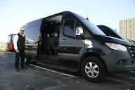 Orlando Private Transfer to Airport thumbnail 5
