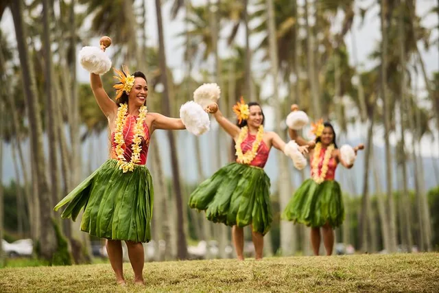 Kauai Luau Ka Hikina Admission with Dinner - Image 5