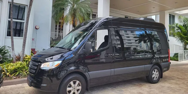 Miami Private Transfer from Airport to Hotel or Port - Image 4