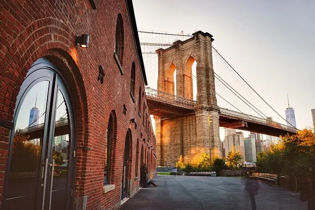 Brooklyn Walking Tour of Heights, Dumbo, and Bridge - Image 2