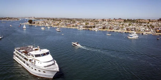 Newport Beach Champagne Brunch Cruise - Image 5