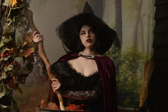 Salem Witch Costume Photo Shoot - Image 1