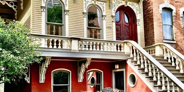 Chicago Workers Cottages Walking Tour - Image 1
