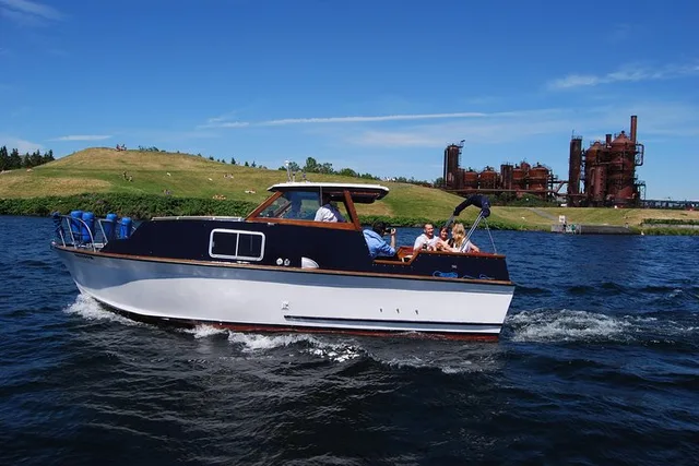Seattle Sightseeing Floating Homes Cruise BYOB 2 hr - Image 3