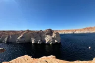 Lake Powell Kayak and Water Antelope Canyon Tour thumbnail 4