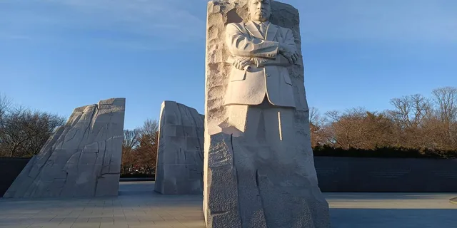 Atlanta Walking Tour of MLK Jr. Sites - Image 5