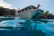 Kailua-Kona Snorkel Tour on a Power Catamaran thumbnail 5