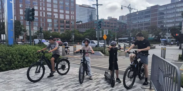 New York Central Park Bike & E-Bike Rental - Image 2