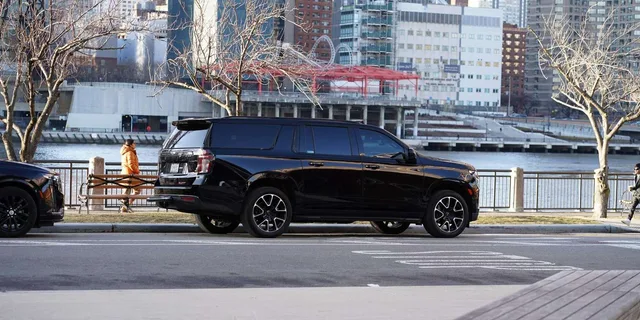 New York Airport Transfer - Image 3