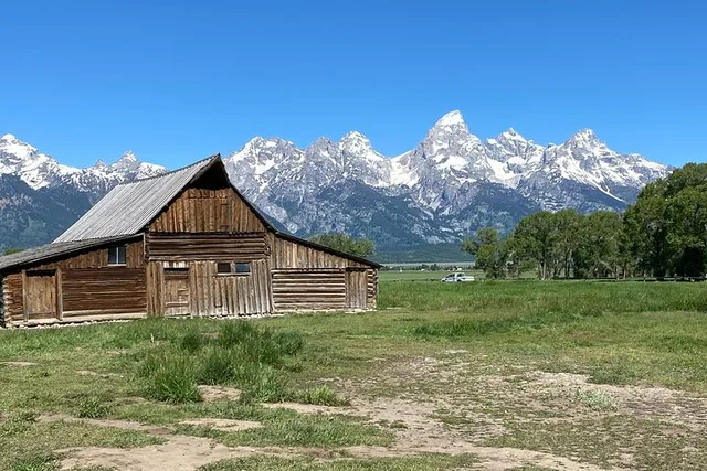 Grand Teton National Park Private Tour with Picnic Lunch - Image 4