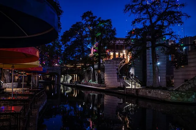 San Antonio Romantic Night Experience - Image 4