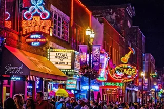Nashville Pub Crawl with Moonshine and Craft Beer 2 hr