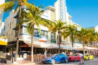 Miami South Beach Walking Tour with Lincoln Road and Espanola Way thumbnail 1