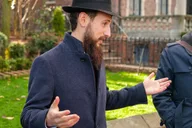 Brooklyn Hasidic Walking Tour thumbnail 3
