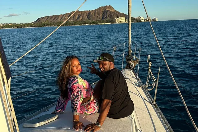 Waikiki Day Tour and Sunset Sail for Couples - Image 6