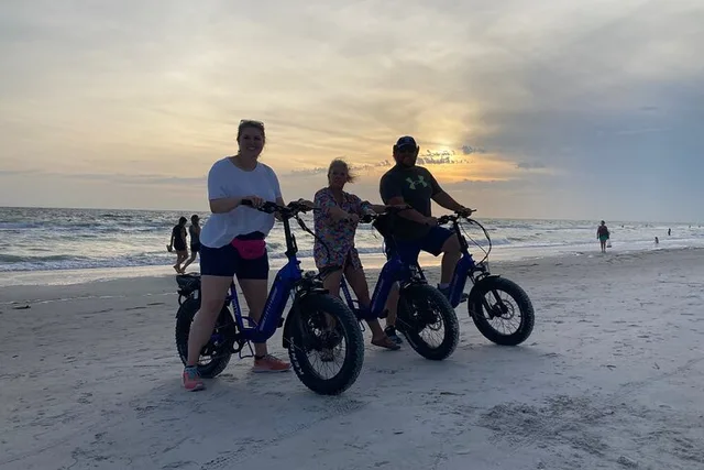 Treasure Island Electric Bike Tour at Sunset - Image 5