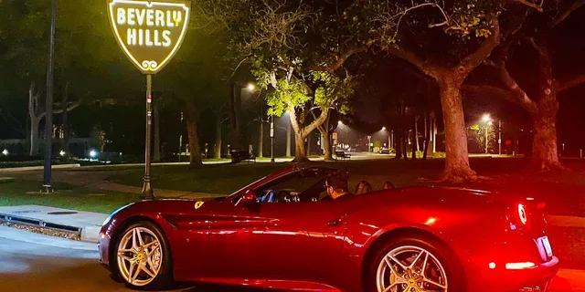 Hollywood Ferrari California T Drive - Image 4