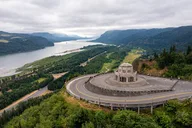 Portland Multnomah Falls and Columbia Gorge Tour thumbnail 2