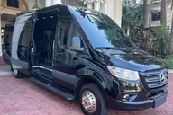 Miami Airport Transfer and Transportation Service thumbnail 1