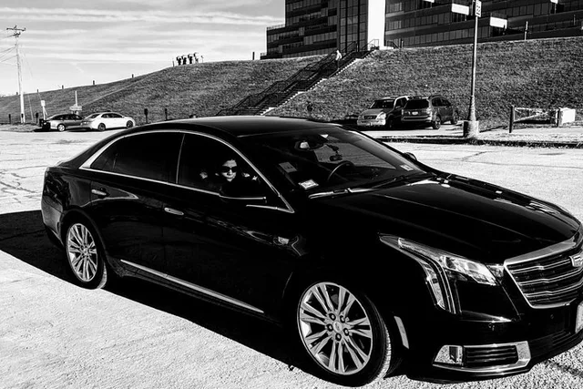 Chicago Private Sedan Transfer to Midway Airport - Image 3