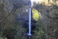 Portland Columbia River Gorge Waterfalls and Wine Tour thumbnail 2