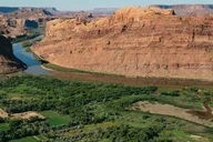 Moab Helicopter Tour Over Arches and Canyons 20 min thumbnail 2