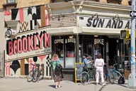New York Williamsburg Food Tasting Walking Tour thumbnail 2
