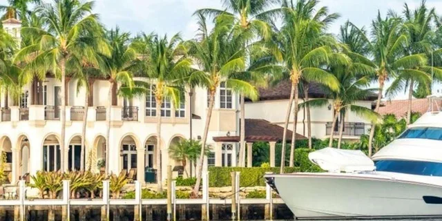 Fort Lauderdale Venice of America Boat Tour - Image 3
