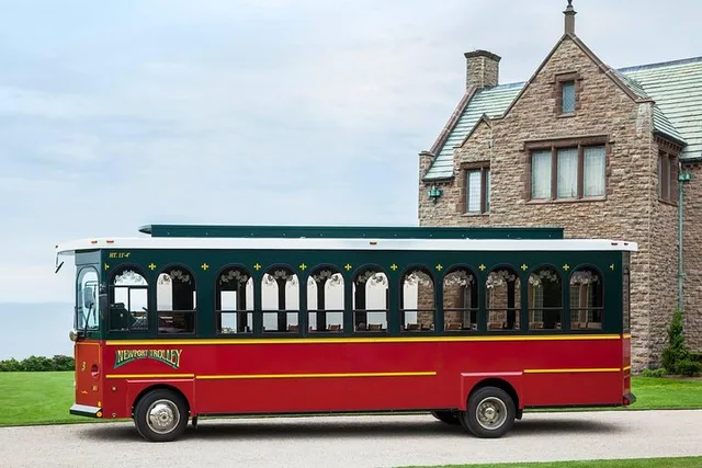 Newport Trolley Tour with Breakers & Marble House - Image 6