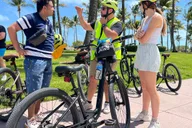 Santa Monica Venice Beach Bike Tour 3 hr thumbnail 2