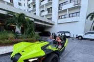 Miami Slingshot Rental thumbnail 5