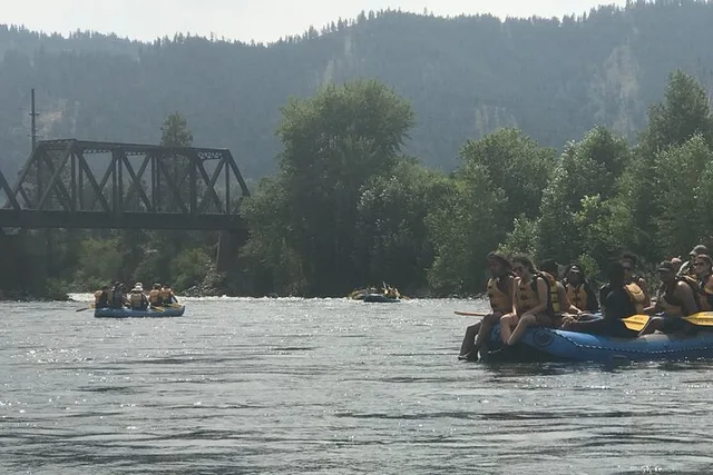 Wenatchee River Family Float Trip 4 hr - Image 3