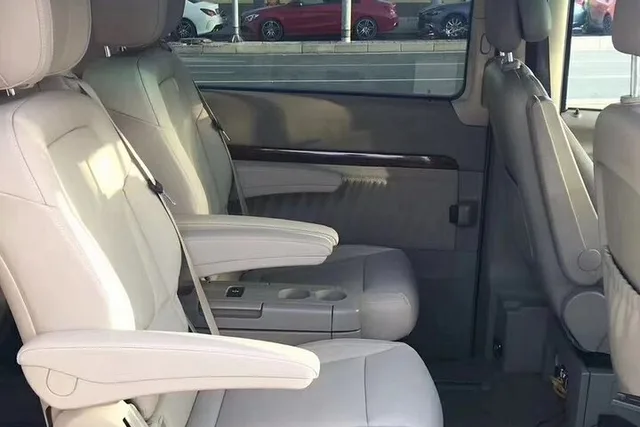 New York Airport Private Transfer - Image 5