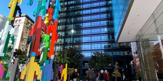 San Francisco Downtown Architecture and Public Art Tour - Image 5