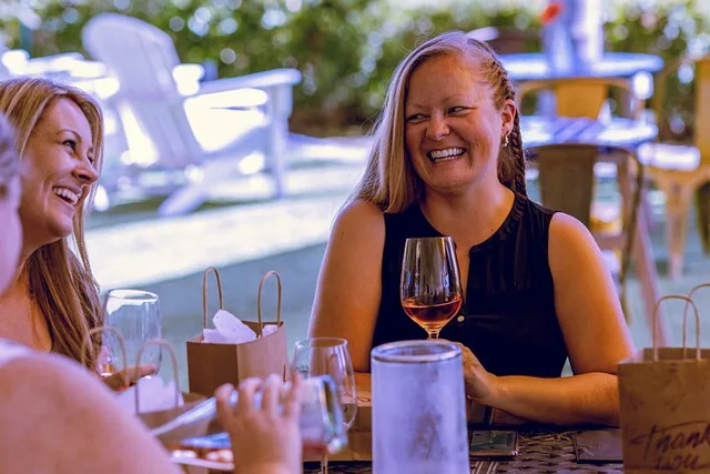 Paso Robles Private Wine Tour 5 hr - Image 2