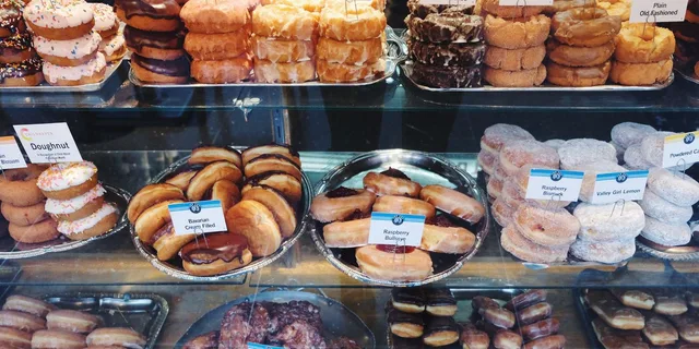 Seattle Donut Walking Tour - Image 2