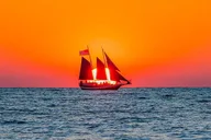 St. Petersburg Sunset Sailing Experience thumbnail 3