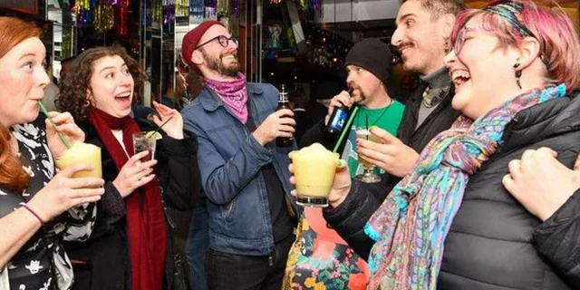 Seattle Haunted Pub Crawl - Image 1