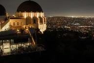 Los Angeles Hollywood Night Tour with Dinner & Comedy Show thumbnail 5