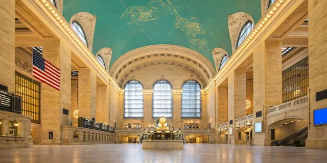 New York City Highlights Tour - Image 6