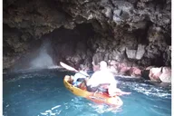 Kailua-Kona Ocean Kayak and Snorkel Tour 4 hr thumbnail 1