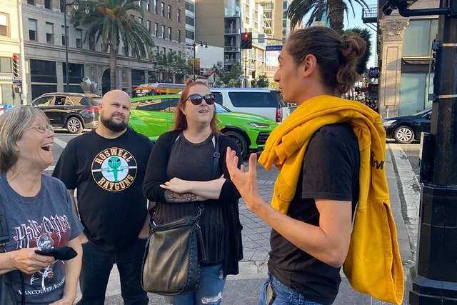 Hollywood Horrors and Haunts Walking Tour - Image 2