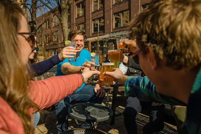 Minneapolis Bar Crawl: Hidden Bars & Stories - Image 1
