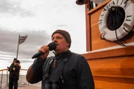 New York City Winter Wildlife Boat Tour thumbnail 5