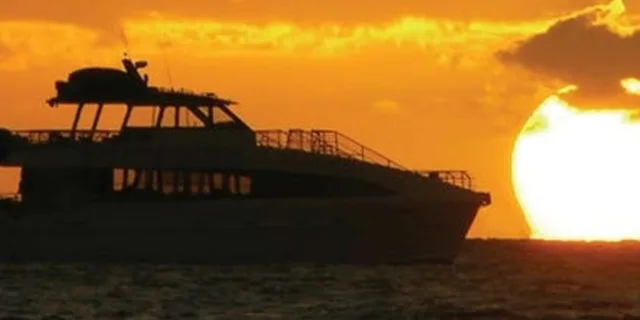 Maui Sunset Cruise with 4-Course Dinner - Image 5