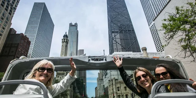 Chicago Hop-On Hop-Off Open-Top Bus Tour - Image 4