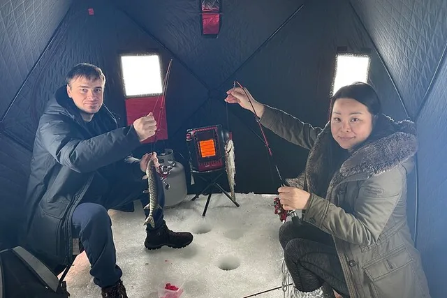 Fairbanks Ice Fishing Experience - Image 4