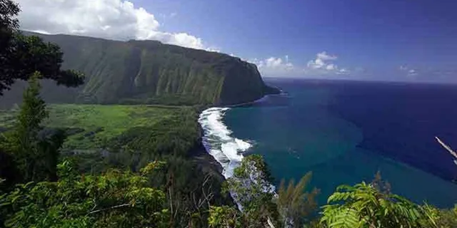 Kona to Oahu Pearl Harbor Adventure - Image 2