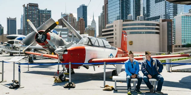 New York Intrepid Museum Tour - Image 4