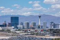 Las Vegas STRAT Observation Deck Tour thumbnail 3